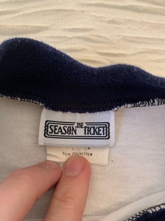 Vintage 80s The Season Ticket brand Nautical Style Ringer Tee, size Medium - Picture 6 of 7